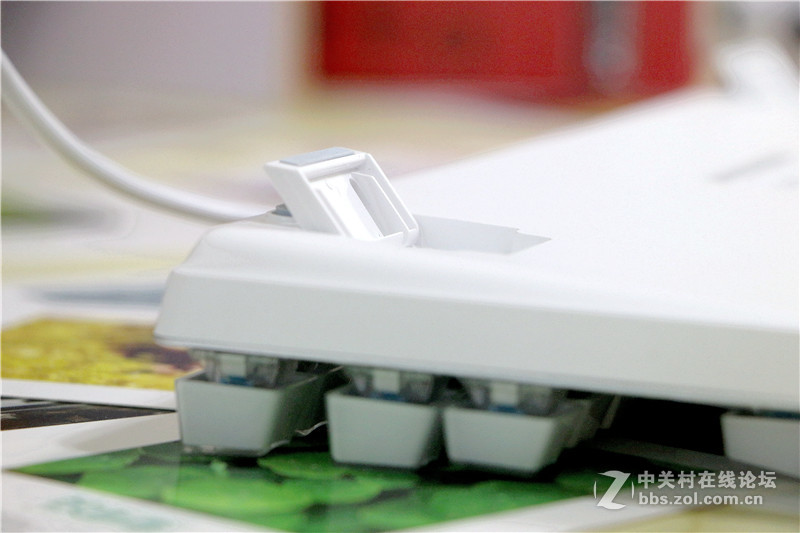 晶莹剔透的颜值，原是实力派—雷柏V500S冰晶版机械键盘评测