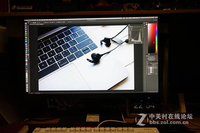我也想省钱，可是眼睛他不允许啊，4K还护眼的高清显示器了解下