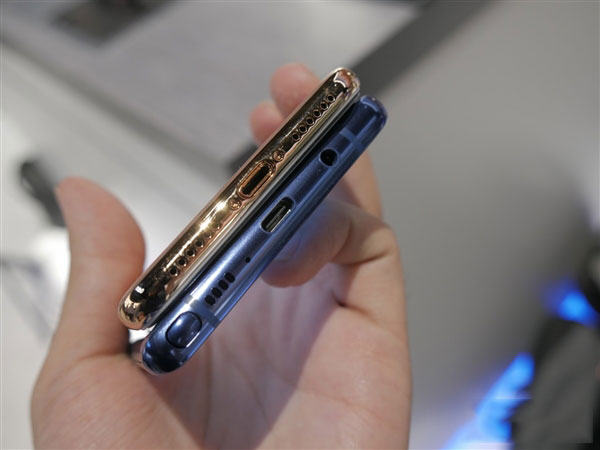 Galaxy Note 8 真机对比iPhone 8才2800元