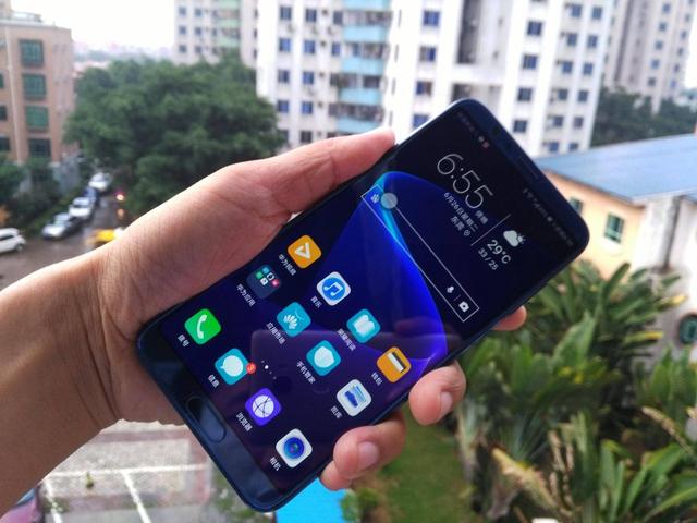 GPU Turbo加持的王荣耀V10开箱图赏