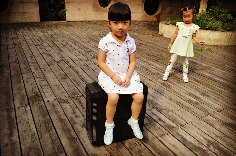 男人的胸怀，航嘉MVP+游戏机箱开箱