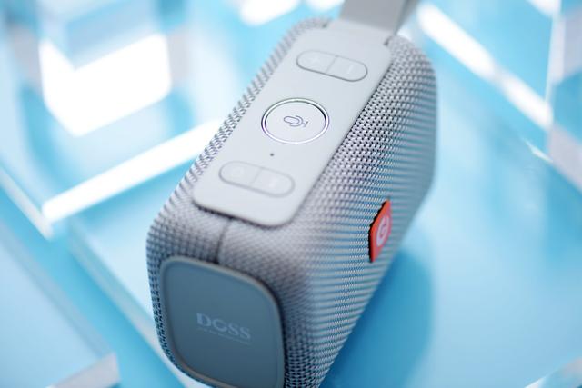 户外智能伴侣，DOSS超级蓝牙音箱体验分享