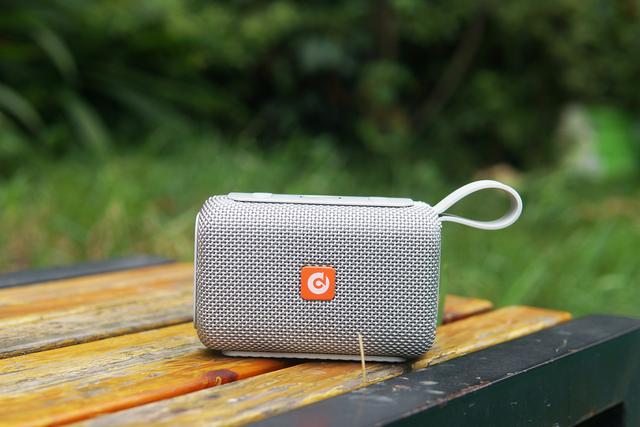 户外智能伴侣，DOSS超级蓝牙音箱体验分享