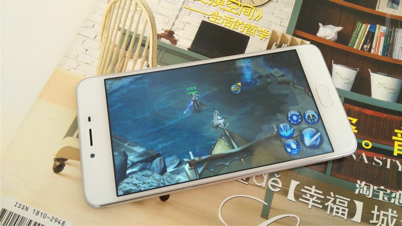 ＃想想还是小的好＃不忘跑分、感受体验——魅蓝3S试用