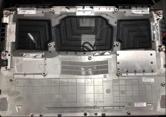 火影影刃Z6拆机升级内存硬盘教程