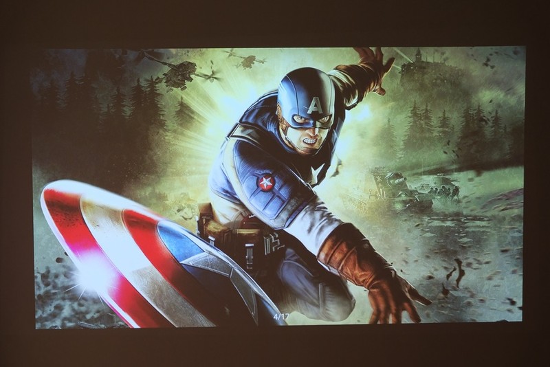 投影首家！内置“4D自动梯形校正”的新旗舰，神画F1全面测评