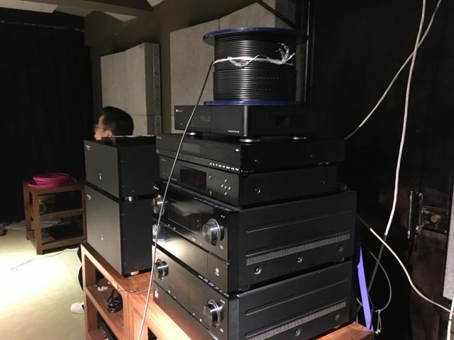 开博尔伯尔光纤HDMI线顺利通过JVC 4K UHD投影机传输距离测试