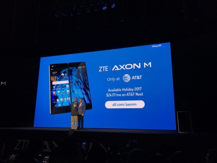 中兴发布折叠智能手机AXON M 放话智能手机行业将产生剧变