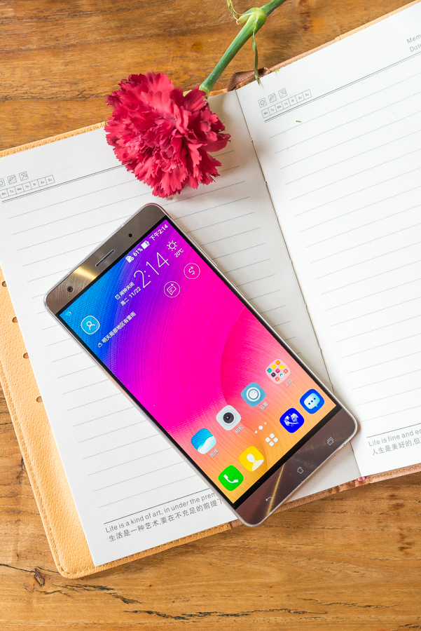 #手机#全金属机身，颜值爆表——华硕机皇Zenfone 3尊爵图赏
