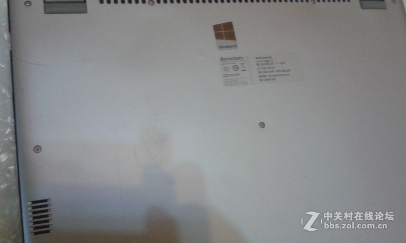 IPS广视角1080P高清触控屏，联想yoga 2 13