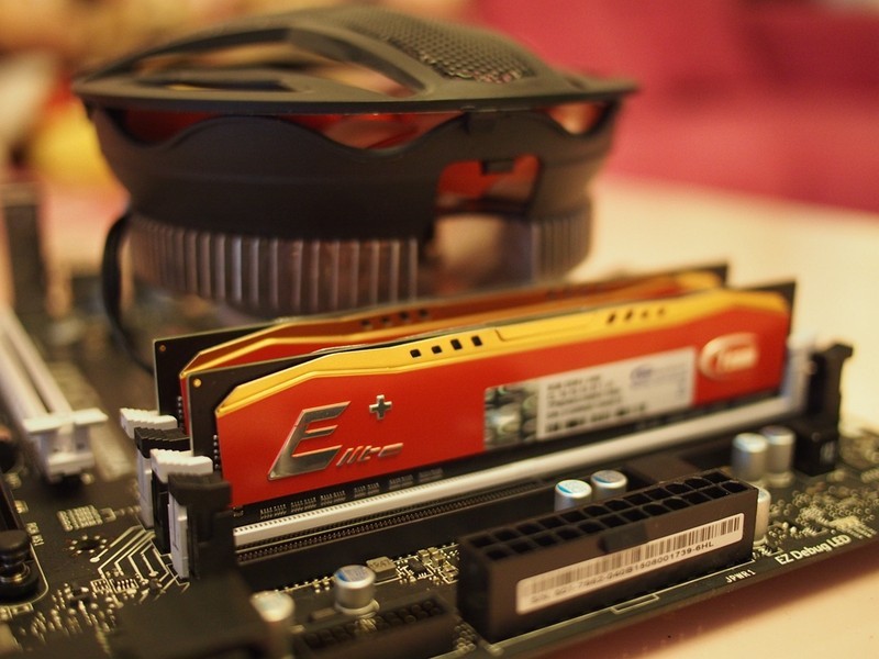 真的不想再玩大板了，甲壳虫2低调的小箱装机作业