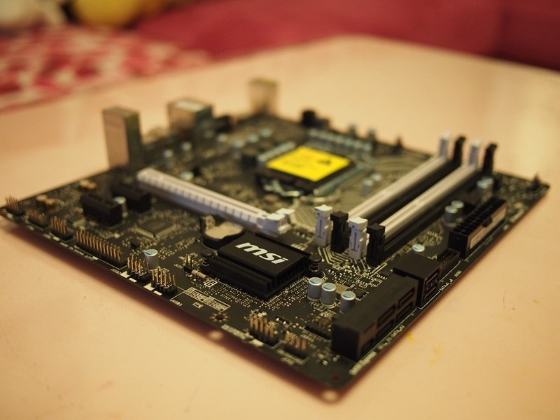 真的不想再玩大板了，甲壳虫2低调的小箱装机作业