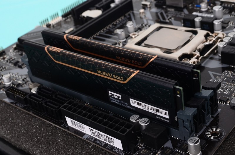 5K玩转八代酷睿平台，颜值与性能兼顾的经济实惠主机