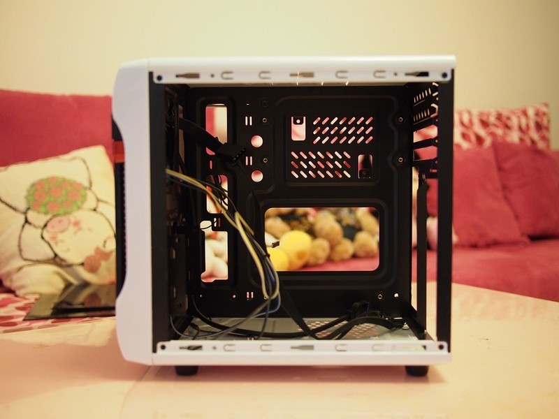 真的不想再玩大板了，甲壳虫2低调的小箱装机作业