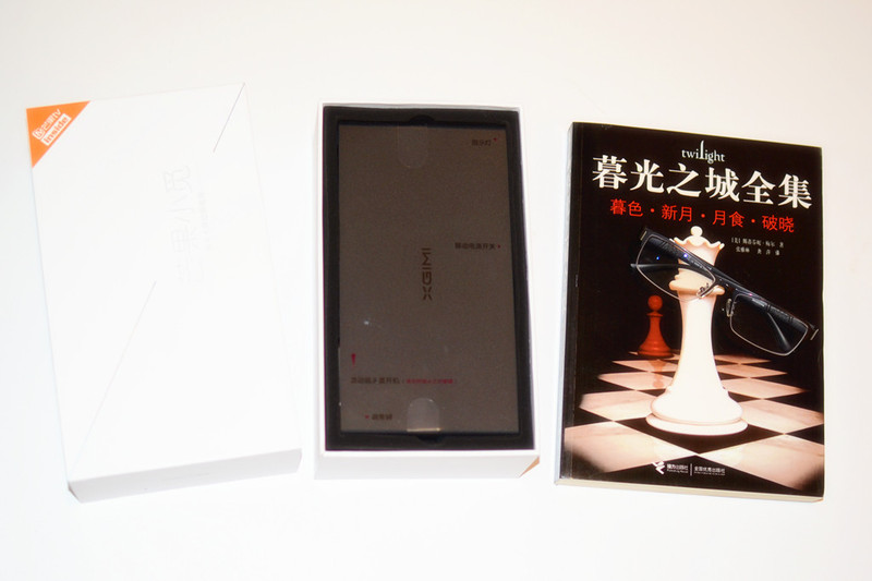 对比传统电视机，极米芒果小觅无屏电视体验