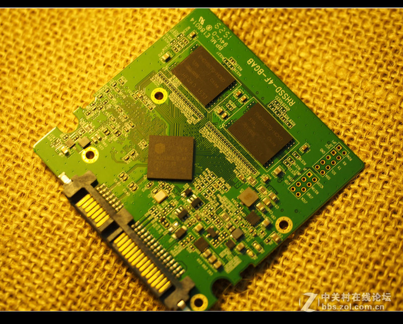 ＃拥有创久 稳定持久＃小黑重生记—创久天璇SSD试用一：开箱