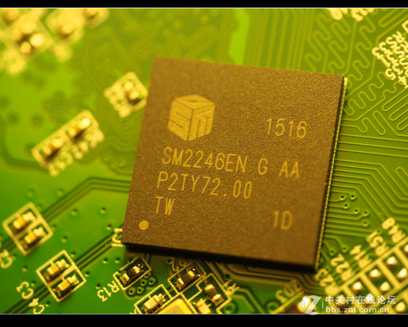 ＃拥有创久 稳定持久＃小黑重生记—创久天璇SSD试用一：开箱