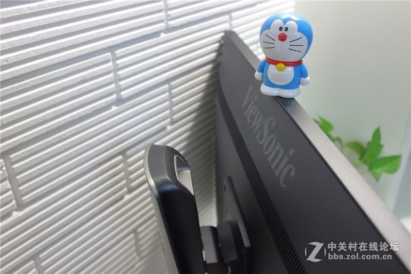 ＃优秀的设计师，需要一款优秀的显示器＃能看到的只有专业——优派VP2768开箱