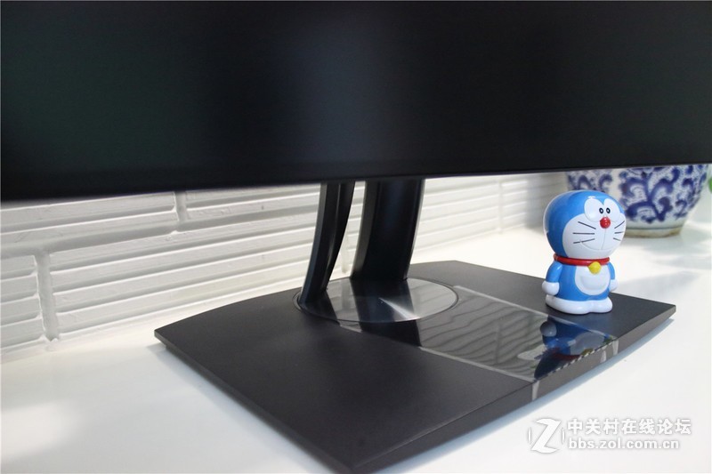 ＃优秀的设计师，需要一款优秀的显示器＃能看到的只有专业——优派VP2768开箱