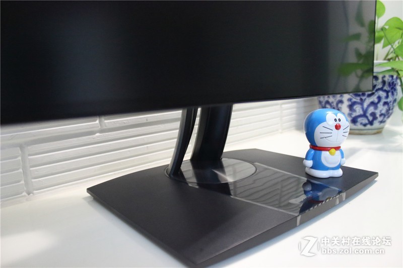 ＃优秀的设计师，需要一款优秀的显示器＃能看到的只有专业——优派VP2768开箱