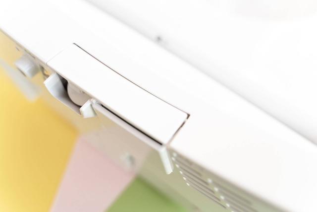 不过就上个厕所吗，花几千块钱装智能马桶的人都是怎么想的？