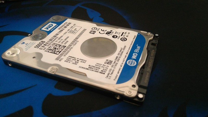 换下的机械硬盘再利用，笔记本硬盘装进硬盘盒里的对比测试