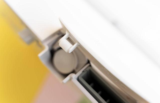 不过就上个厕所吗，花几千块钱装智能马桶的人都是怎么想的？