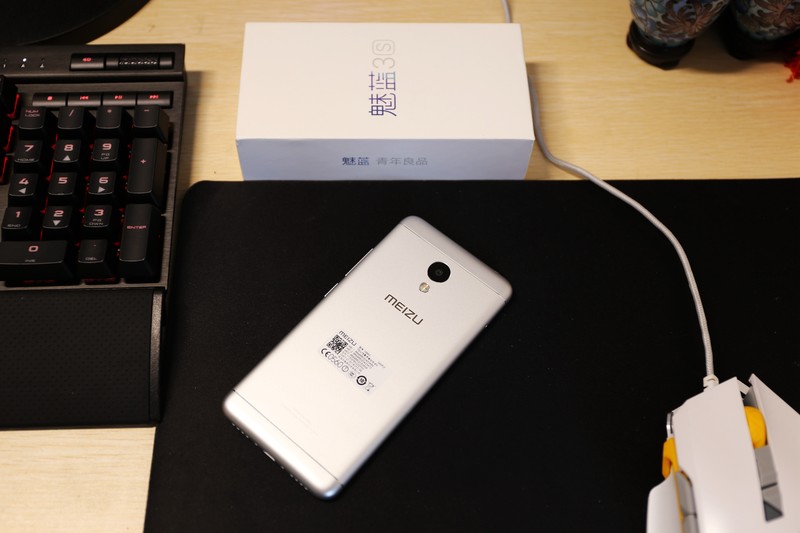 ＃想想还是小的好＃小身段，大威力——魅蓝3S图赏[原创]