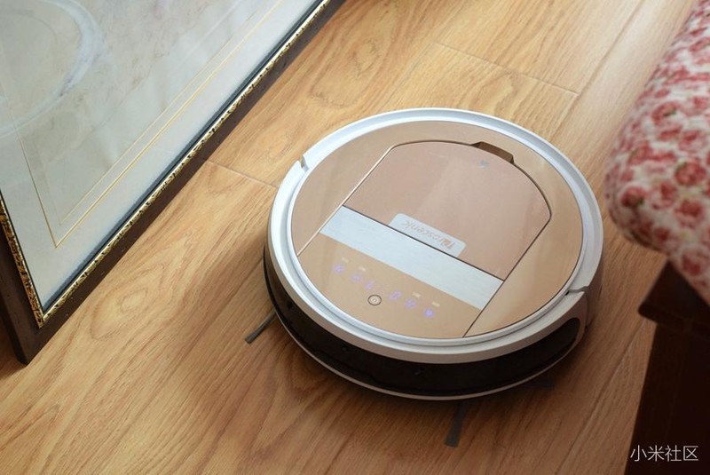 三种定位方式的扫地机器人 比一比谁的实力更强
