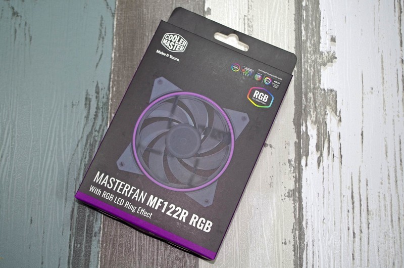 显卡驱动程序升级完，游戏也变得流畅许多