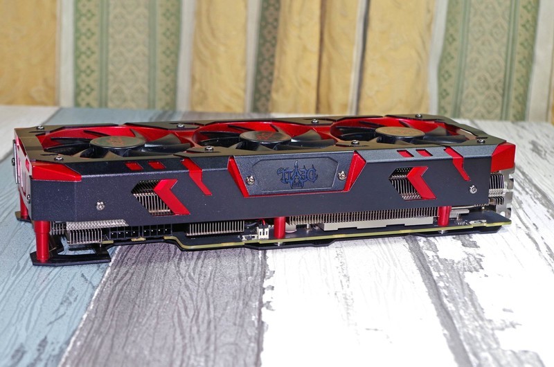 显卡驱动程序升级完，游戏也变得流畅许多