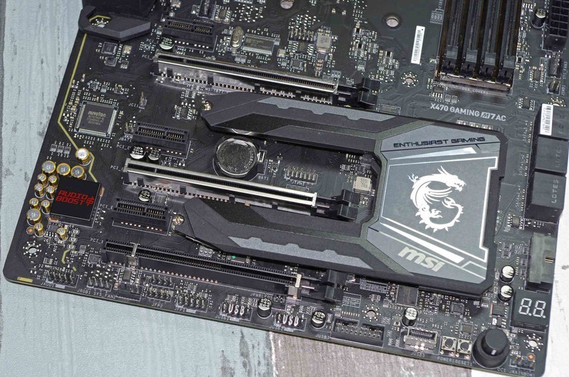 显卡驱动程序升级完，游戏也变得流畅许多