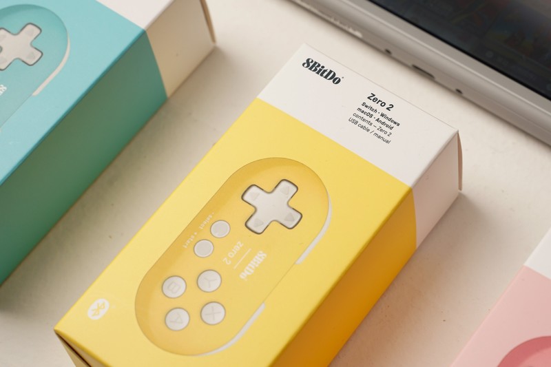 170块钱买三个减压神器，剁椒分享八位堂 Zero 2 手柄