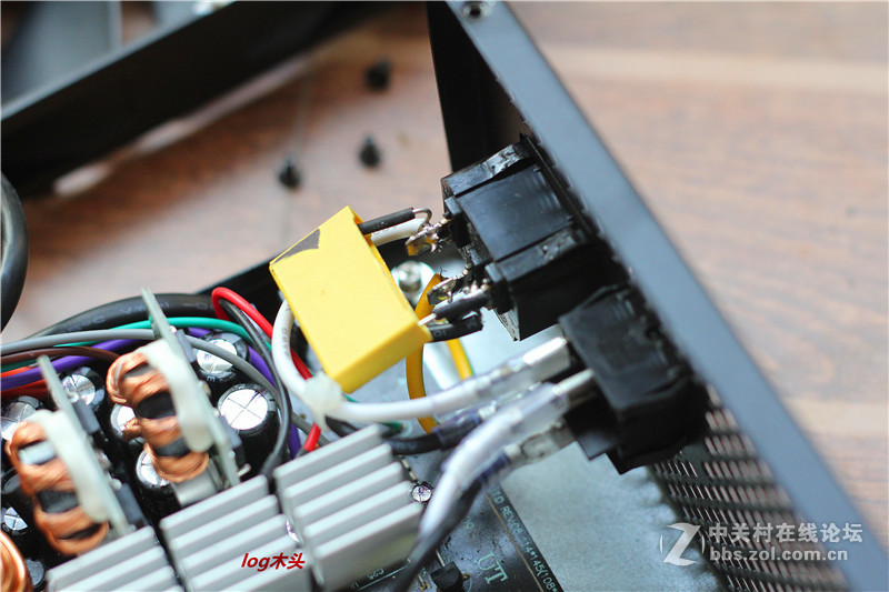 #游戏悍将霸道6 R550镀金非模组试用#奢华做工--拆解篇