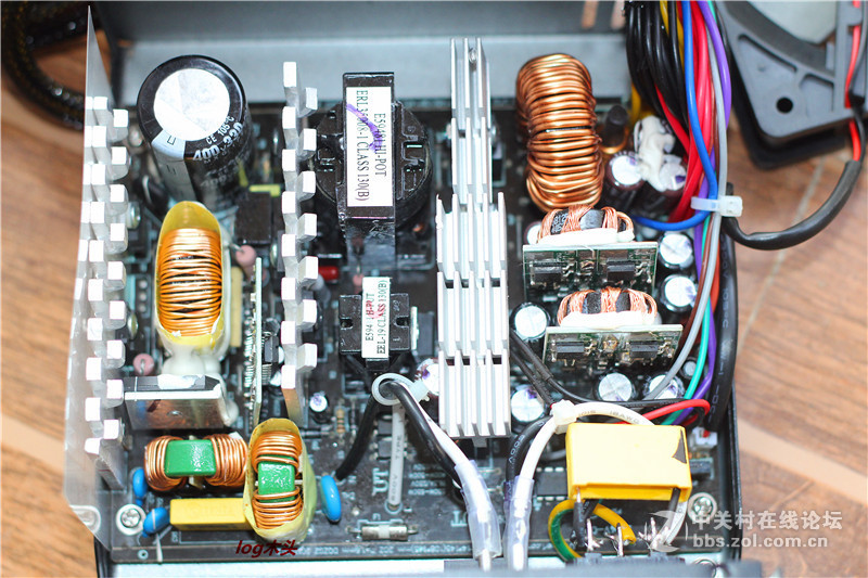 #游戏悍将霸道6 R550镀金非模组试用#奢华做工--拆解篇