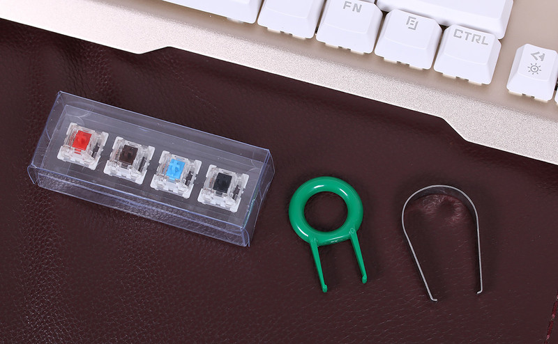 过了一把换轴瘾，狼派虚空战舰 CIY 版机械键盘上手玩！