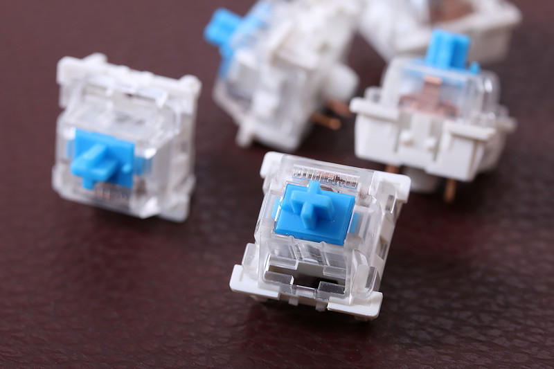 过了一把换轴瘾，狼派虚空战舰 CIY 版机械键盘上手玩！