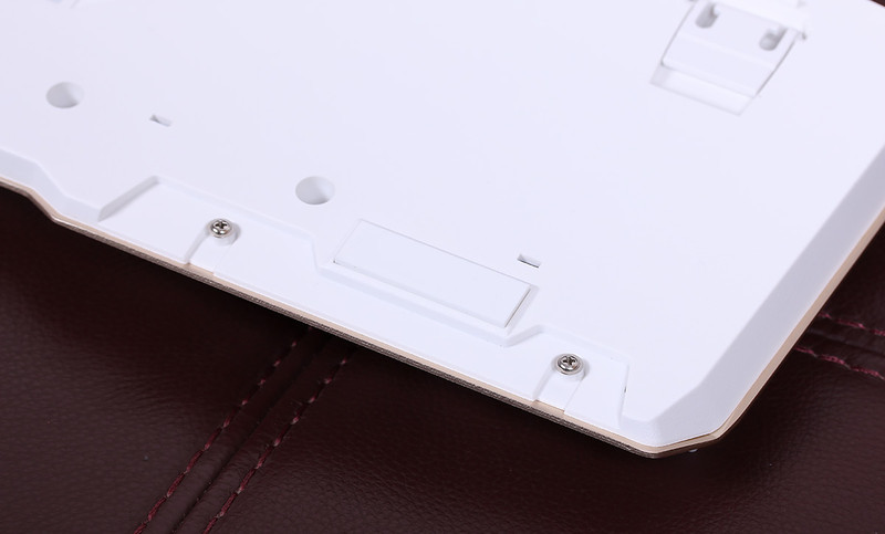 过了一把换轴瘾，狼派虚空战舰 CIY 版机械键盘上手玩！