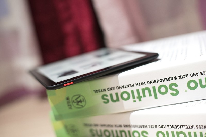 让体验再度升级，纯平屏幕的iReader Ocean