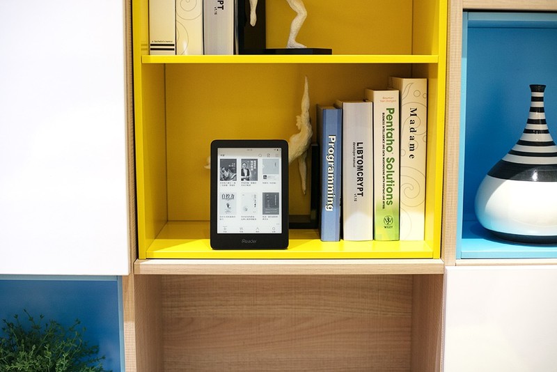 让体验再度升级，纯平屏幕的iReader Ocean