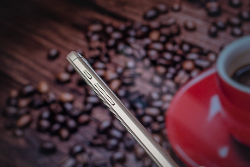 微信QQ能八开，刷脸小辣椒S33才安全