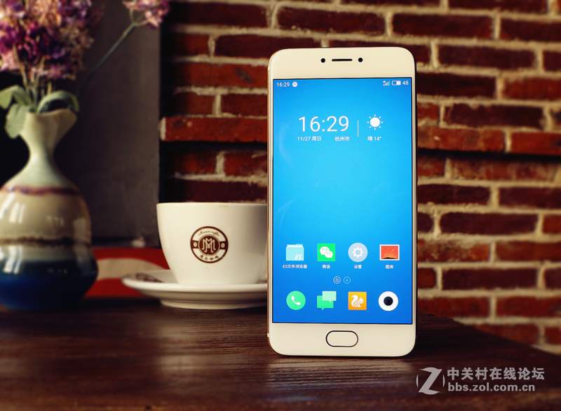 ＃魅族PRO 6s试用＃时间打磨的不只是精致，还有彪悍后摄-魅族PRO6S开箱体验