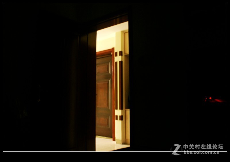 生活就该有情调--体验雅天无线电视耳机ADH300