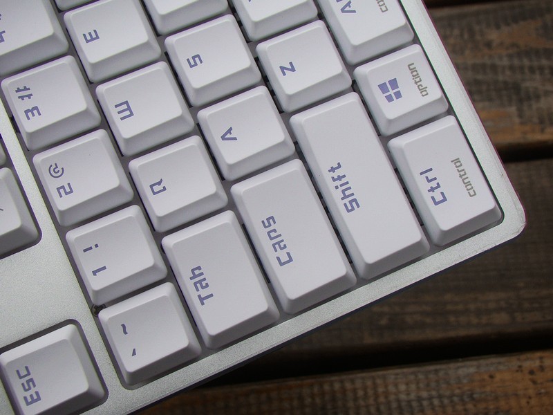 雷柏MT500背光机械键盘 体验