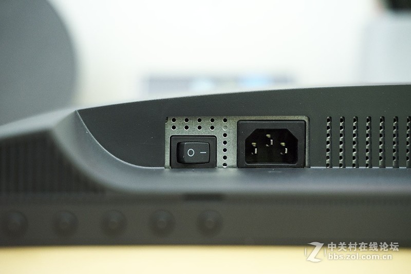 不只为设计而生，明基PD2500Q 2K专业显示器评测