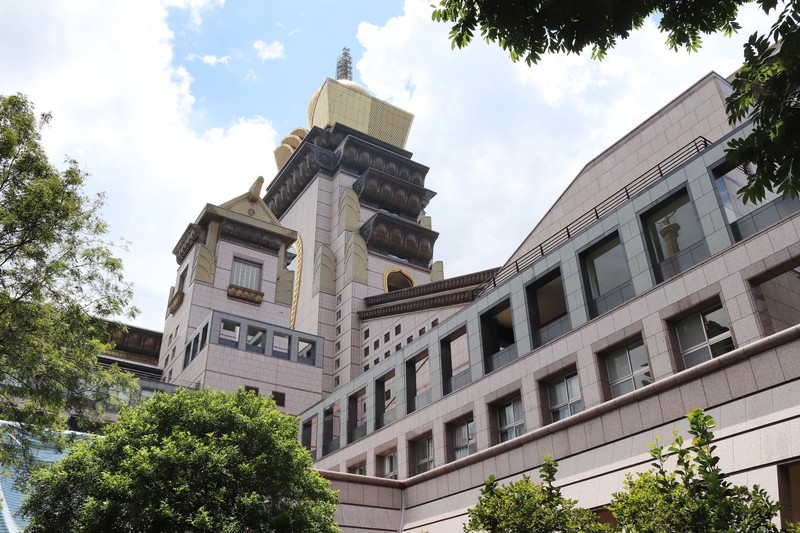 台湾南投县中西建筑风格的中台禅寺