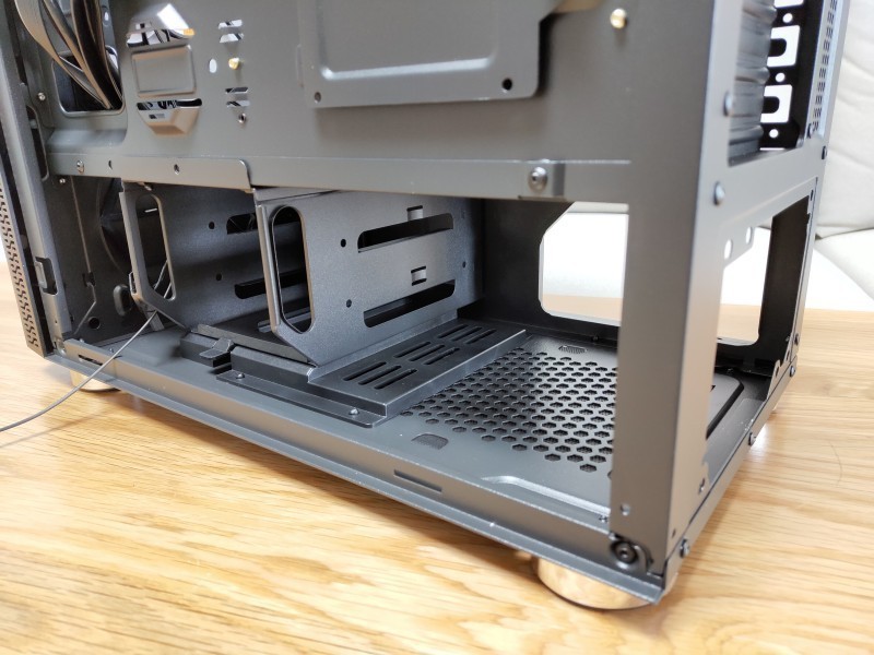 装机那些事之机箱篇十三：清爽简约 金河田峥嵘MR2静音机箱上机