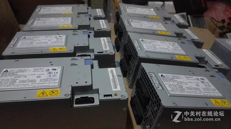 130元/个出成色爆新的台达900W电源，带24PIN 8PIN 要的赶紧了