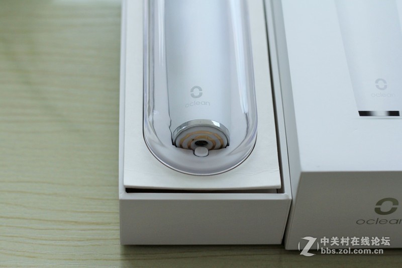 ＃懒人必备！！告别手动刷牙＃Oclean one试用体验：够大够粗才够劲！