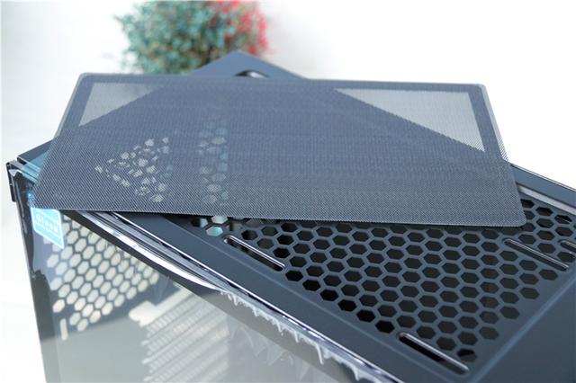 Tt挑战者H2机箱，搭配自家GT650W金牌电源装机，点亮瞬间太美了